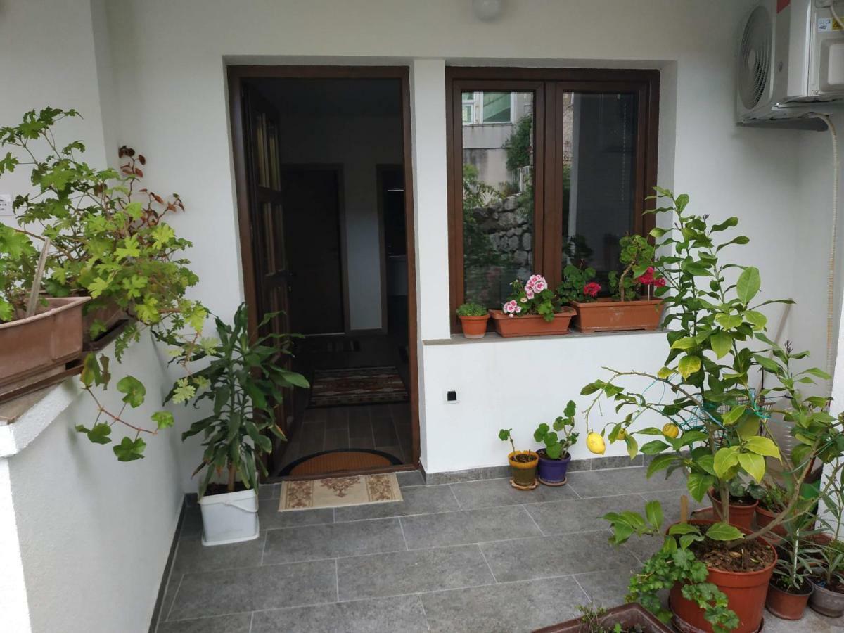 At George'S Apartments Ohrid Exterior photo
