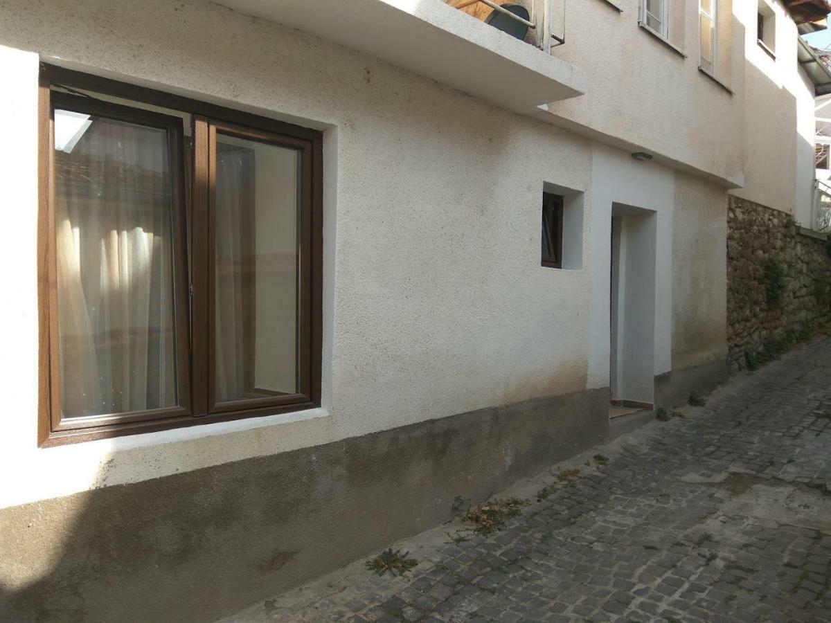 At George'S Apartments Ohrid Exterior photo